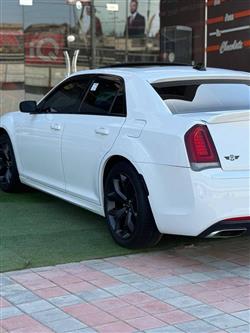 كرايسلر 300